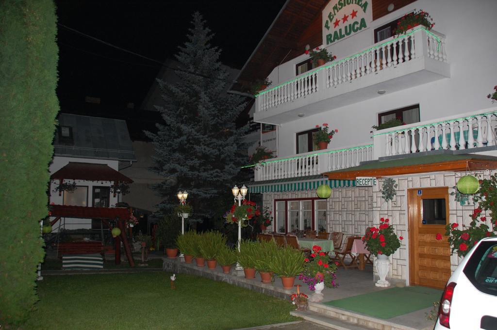 Pension Raluca Sinaia Buitenkant foto